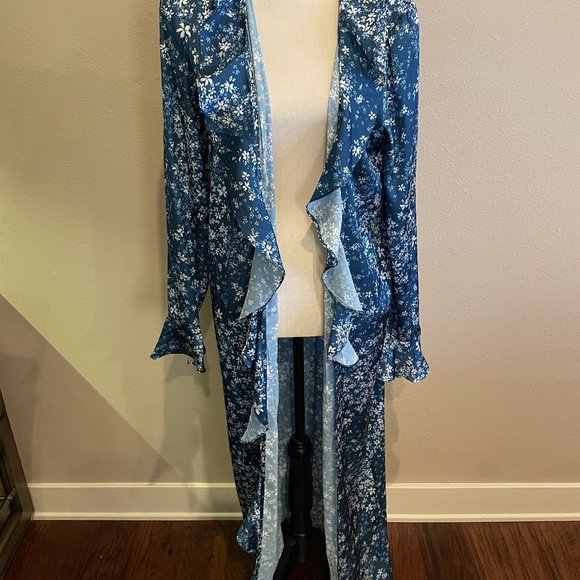 Tularosa Blue Floral Duster Size Medium New - Picture 2 of 7